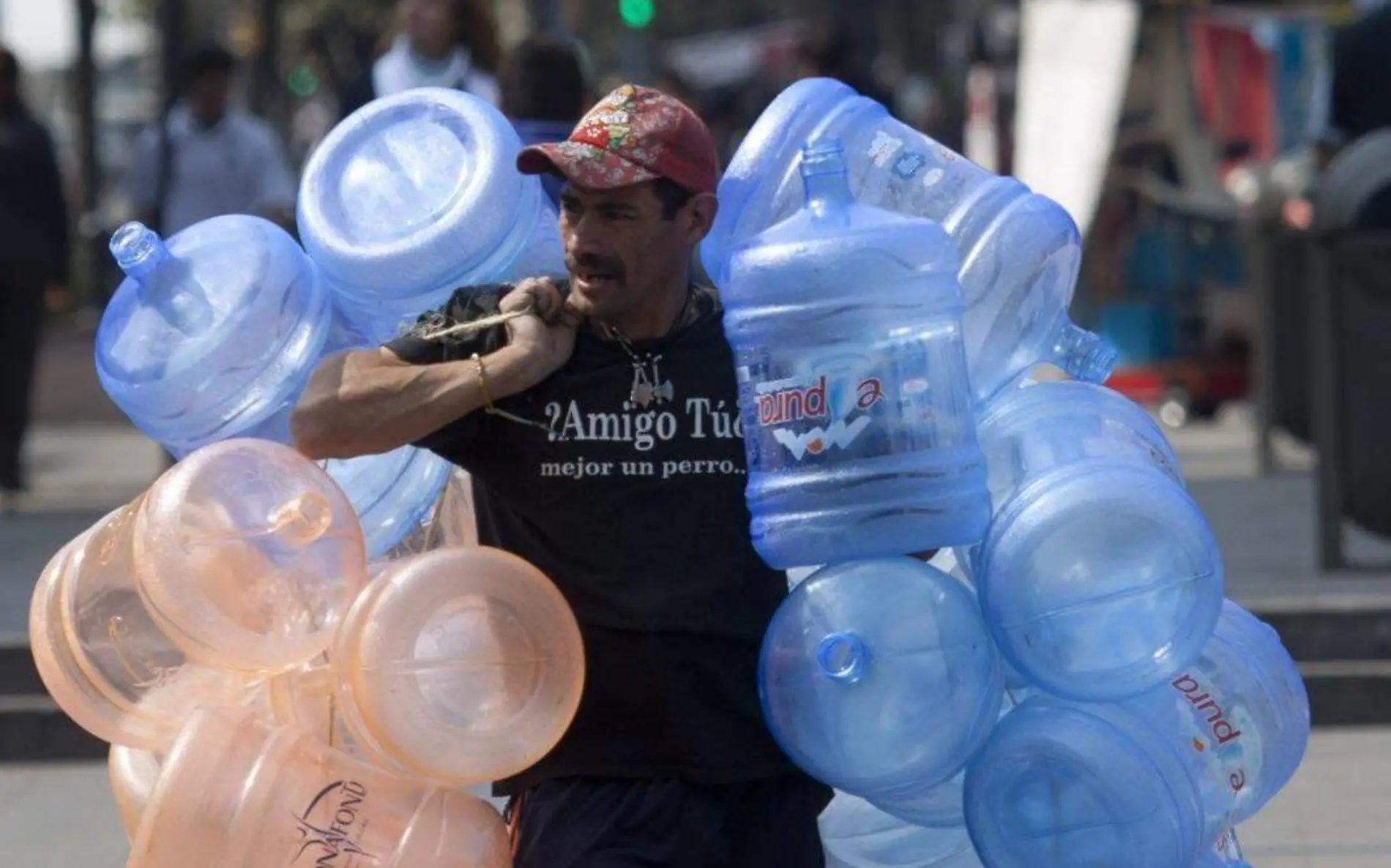 Aumenta el precio del botellón de agua en Tampico Cuartoscuro